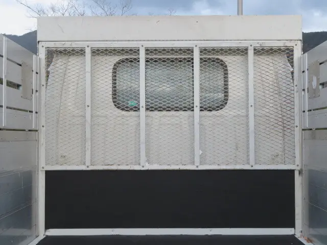 いすゞ エルフ TKG-NJR85A(2WD)の写真22