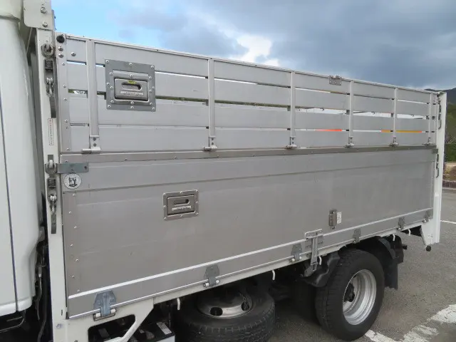 いすゞ エルフ TKG-NJR85A(2WD)の写真28