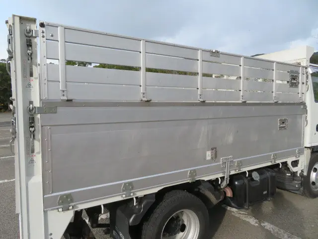 いすゞ エルフ TKG-NJR85A(2WD)の写真29