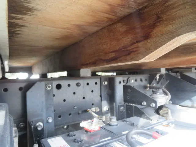 いすゞ エルフ TKG-NJR85A(2WD)の写真39