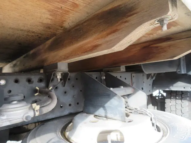 いすゞ エルフ TKG-NJR85A(2WD)の写真40