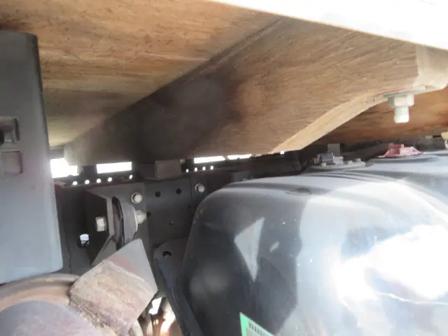 いすゞ エルフ TKG-NJR85A(2WD)の写真44