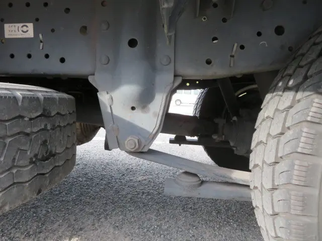 いすゞ エルフ TKG-NJR85A(2WD)の写真45