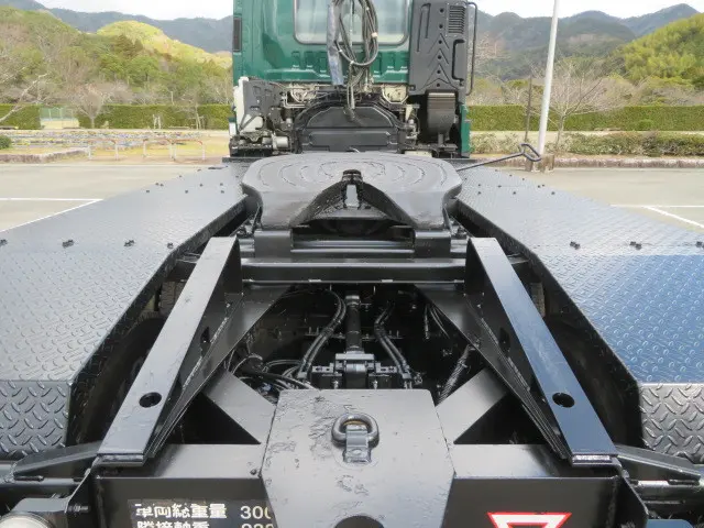 いすゞ ギガ 2DG-EXZ52CK(6x4)の写真30