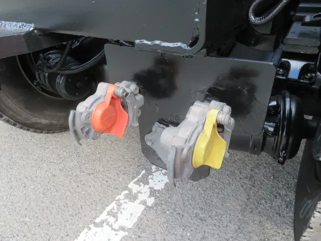 いすゞ ギガ 2DG-EXZ52CK(6x4)の写真40