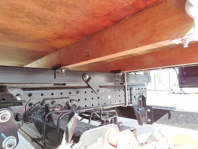 三菱 キャンター 2PG-FEB90(2WD)の写真48