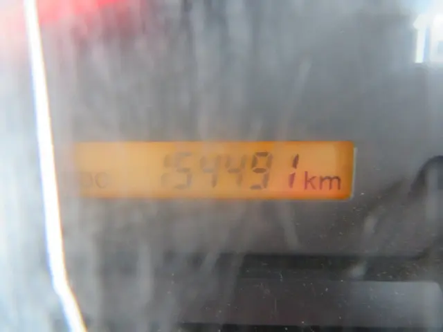 いすゞ エルフ TKG-NPR85YN(2WD)の写真13