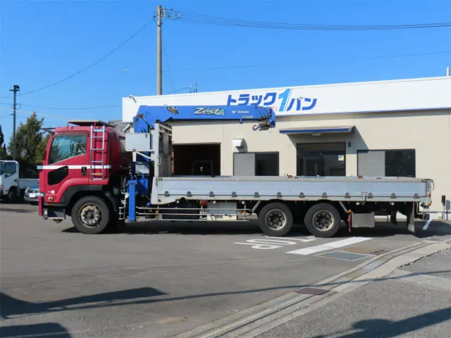 いすゞ フォワード QKG-FVZ34U2(6x4)の写真4