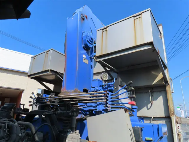 いすゞ フォワード QKG-FVZ34U2(6x4)の写真36