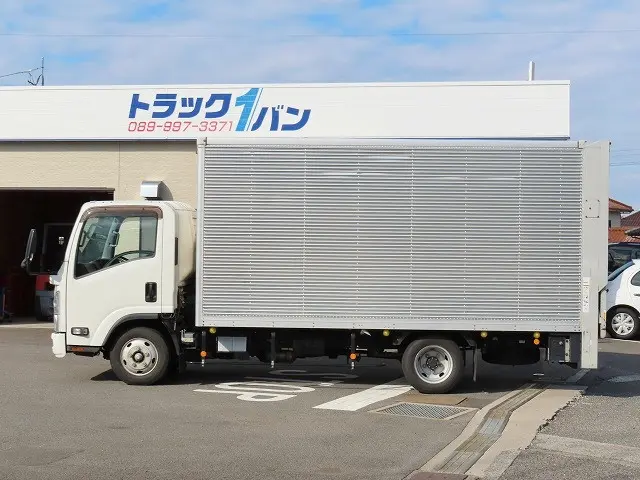 いすゞ エルフ TRG-NPR85AN(2WD)の写真4