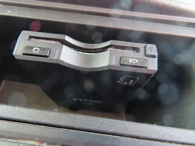 いすゞ エルフ TRG-NPR85AN(2WD)の写真19