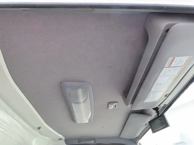 いすゞ エルフ TRG-NPR85AN(2WD)の写真22