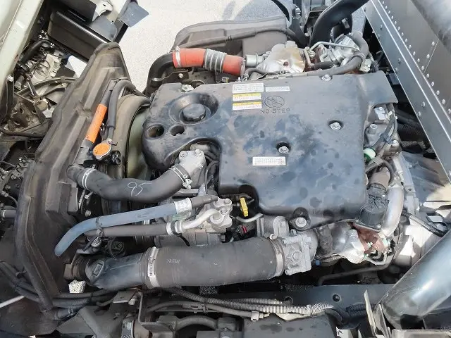 いすゞ エルフ TRG-NPR85AN(2WD)の写真42