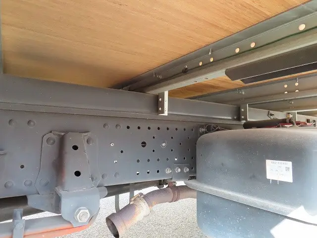 いすゞ エルフ TRG-NPR85AN(2WD)の写真49