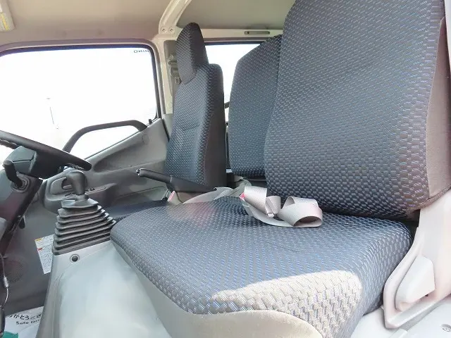 日野 デュトロ 2KG-XZU695M(4WD)の写真14