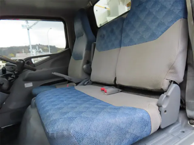 三菱 キャンター PA-FE73DBY(2WD)の写真10