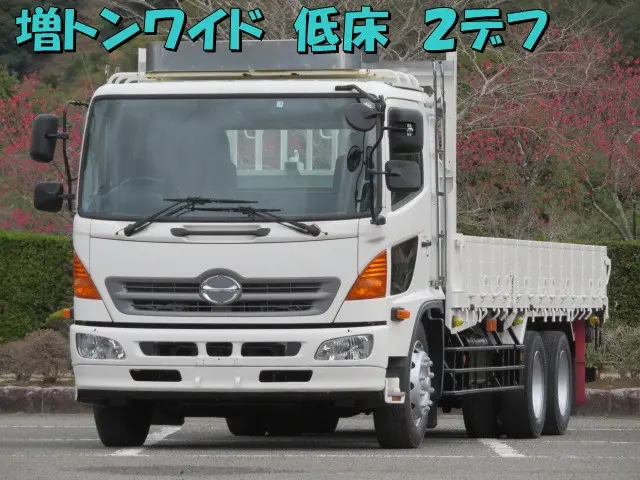 日野 レンジャー LDG-GK8JNAA(6x4)の写真1