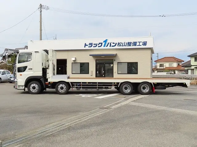 日野 プロフィア 2DG-FW1AHC(8x4)の写真4