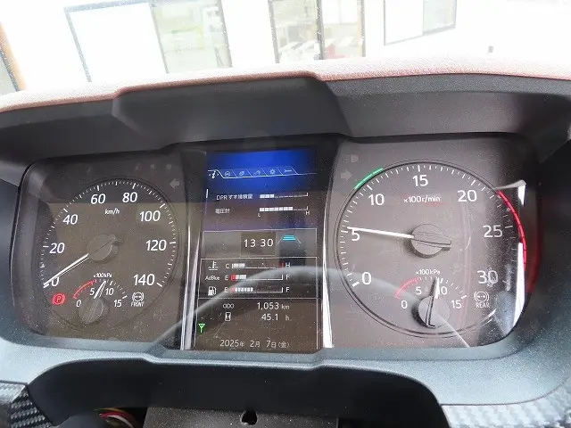 日野 プロフィア 2DG-FW1AHC(8x4)の写真13