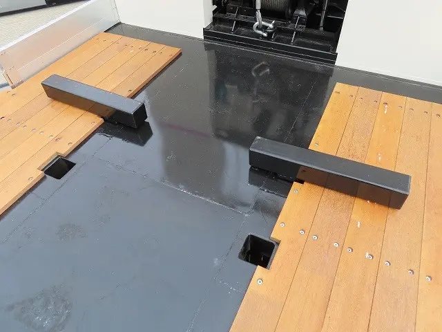 日野 プロフィア 2DG-FW1AHC(8x4)の写真31