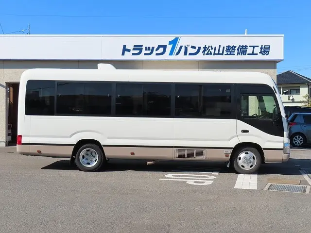 トヨタ コースター SDG-XZB70(2WD)の写真5