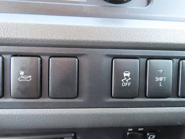 トヨタ コースター SDG-XZB70(2WD)の写真16