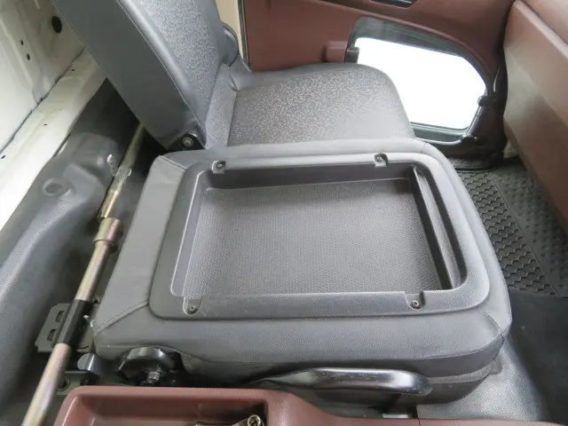 日野 レンジャー 2KG-FC2ABA(2WD)の写真13
