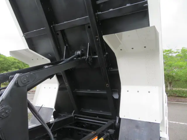 日野 レンジャー 2KG-FC2ABA(2WD)の写真47