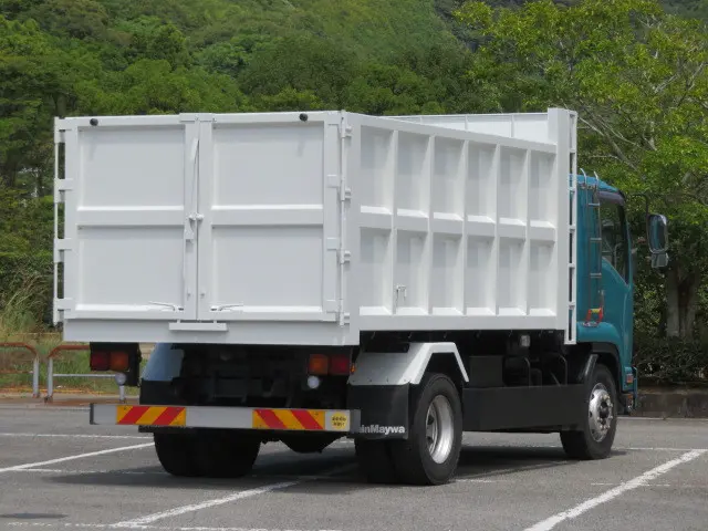 いすゞ フォワード LPG-FTR90S2(2WD)の写真2