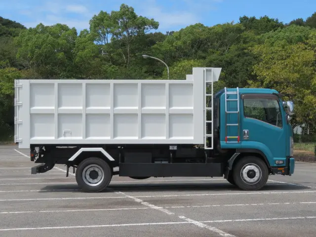 いすゞ フォワード LPG-FTR90S2(2WD)の写真4