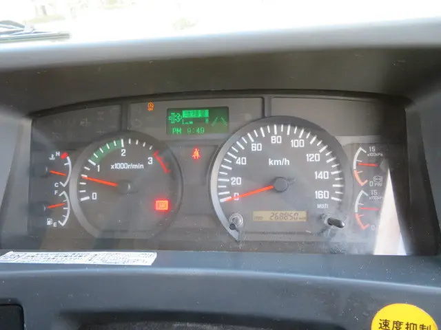 いすゞ フォワード LPG-FTR90S2(2WD)の写真11
