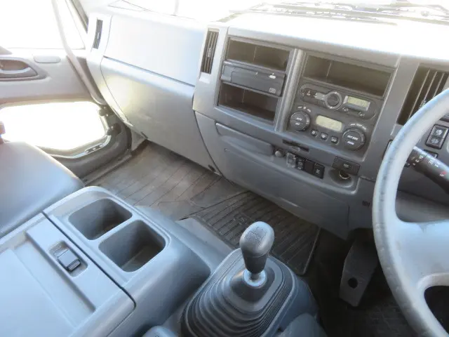 いすゞ フォワード LPG-FTR90S2(2WD)の写真13
