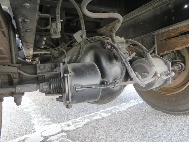 いすゞ フォワード LPG-FTR90S2(2WD)の写真42