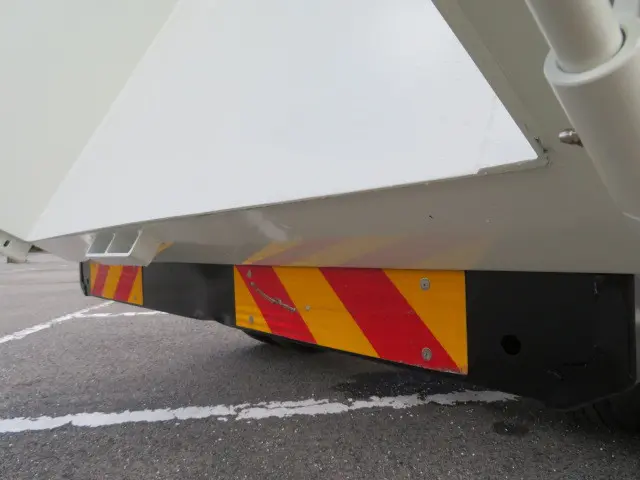 日野 レンジャー 2KG-FD2ABA(2WD)の写真31