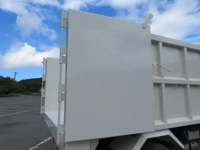 日野 レンジャー 2KG-FD2ABA(2WD)の写真33