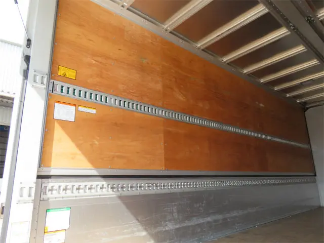 いすゞ フォワード 2RG-FRR90T2(2WD)の写真29