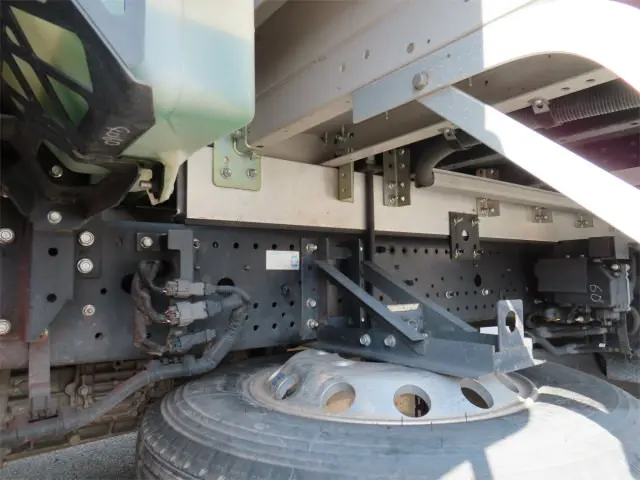 いすゞ フォワード 2RG-FRR90T2(2WD)の写真48