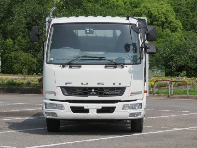 三菱 ファイター TKG-FK72FY(2WD)の写真6