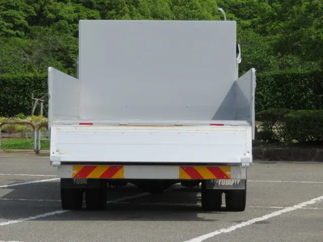 三菱 ファイター TKG-FK72FY(2WD)の写真9