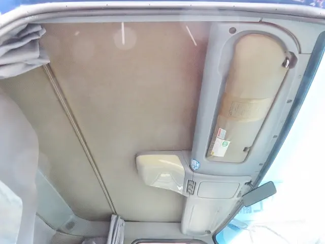 UD コンドル BDG-PW37C(6x4)の写真24