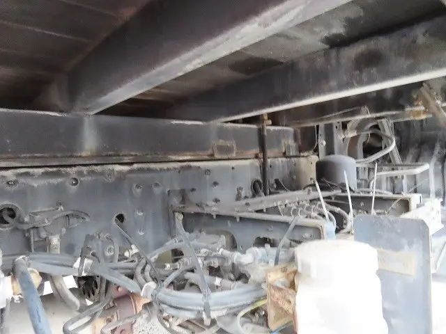 UD コンドル BDG-PW37C(6x4)の写真43