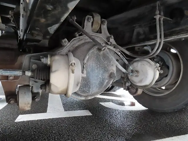 UD コンドル BDG-PW37C(6x4)の写真49