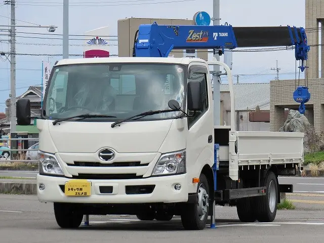 日野 デュトロ 2DG-XZU722M(2WD)の写真2