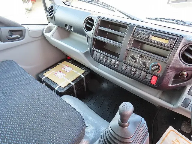 日野 デュトロ 2DG-XZU722M(2WD)の写真16