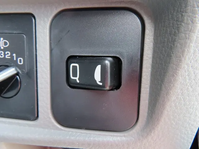 三菱 キャンター 2RG-FBA60(2WD)の写真19