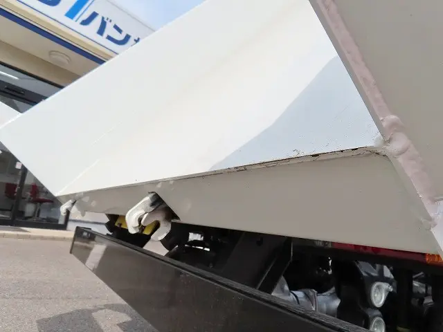 三菱 キャンター 2RG-FBA60(2WD)の写真31