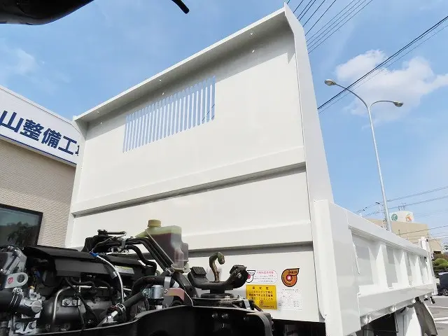 三菱 キャンター 2RG-FBA60(2WD)の写真37