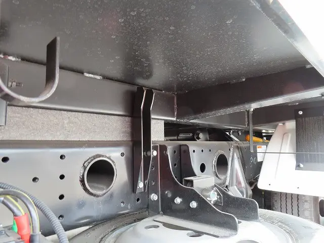 三菱 キャンター 2RG-FBA60(2WD)の写真42
