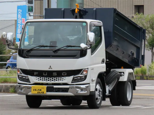 三菱 キャンター 2RG-FBAV0(2WD)の写真2