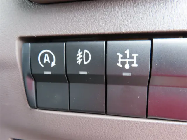 三菱 キャンター 2RG-FBAV0(2WD)の写真20